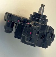 Generalüberholte Bosch Einspritzpumpe 0445010095 für Mercedes 320  300 350  CDI