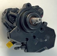 Generalüberholte Bosch Einspritzpumpe 0445010135...