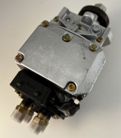 Generalüberholte Bosch 0470504011 Einspritzpumpe für Opel Astra G OMEGA B VECTRA B ZAFIRA A 2.0DI