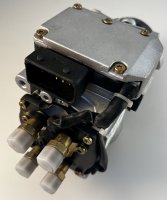 Generalüberholte Bosch 0470504012 Einspritzpumpe für Nissan Almera II 2.2Di /  Tino (V10) 2.2Di
