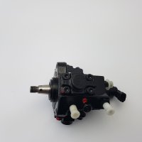 Generalüberholte Bosch Einspritzpumpe 0445010180...