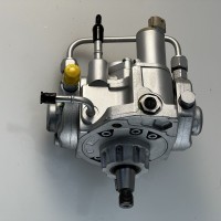 Generalüberholte Einspritzpumpe 294000-132 für Toyota Dyna Hilux 2.5 D-4D