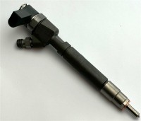 Neue Einspritzdüse 0445110201 für Mercedes-Benz E320 ML270 S320 CDI Sprinter 308