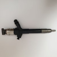 Neue Einspritzdüse 095000-9560 für Mitsubishi L200 Triton 2.5DI-D 100/123/131kW