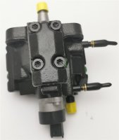 NEUE Einspritzpumpe 0445010018 für Renault Kangoo...