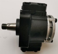 Generalüberholte VDO Einspritzpumpe 5WS40836 03L130755E für VW Golf VI 1.6TDI Variant Plus