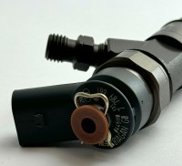Neue Original Bosch Einspritzdüse für BMW 320d 330d E46 530d 730d X5