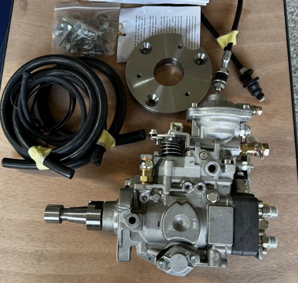 Kompatible neue Bosch Einspritzpumpe für Mitsubishi Pajero Montero Shogun 3.2DiD