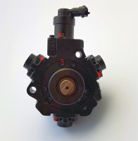Original Bosch Einspritzpumpe 0445010136 für Nissan Patrol II & Cabstar 3.0 D