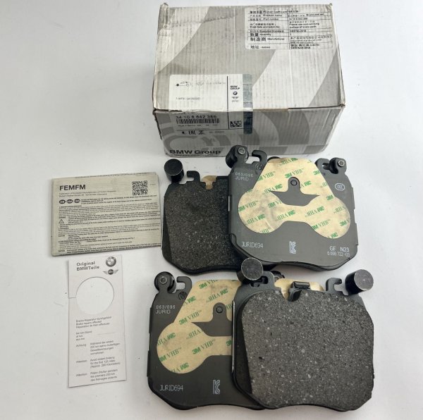 Neue Originale BMW Bremsbeläge für BMW 5 7 Rolls-Royce Spectre 250-442KW ab 07.2022