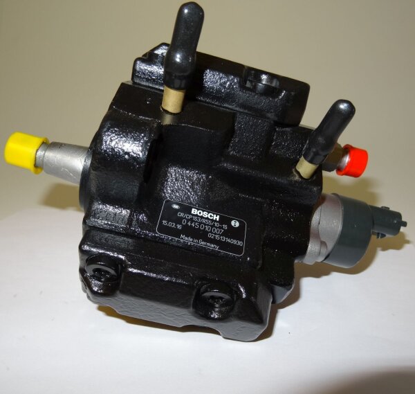 Generalüberholte Bosch Einspritzpumpe 0445010007 für Multipla Palio Punto Stilo Strada 1.9 JTD