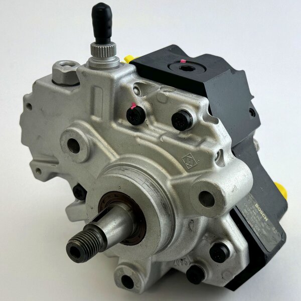 Generalüberholte Bosch Einspritzpumpe 0445010039 für Vauxhall Astravan Mk V 1.7CDTI 80/101PS