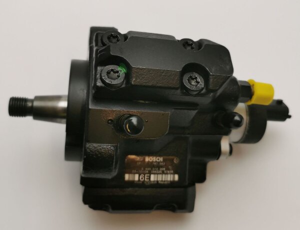 Generalüberholte Bosch Einspritzpumpe Hochdruckpumpe 0986437004 für BMW 5 530 525 d 184-193PS
